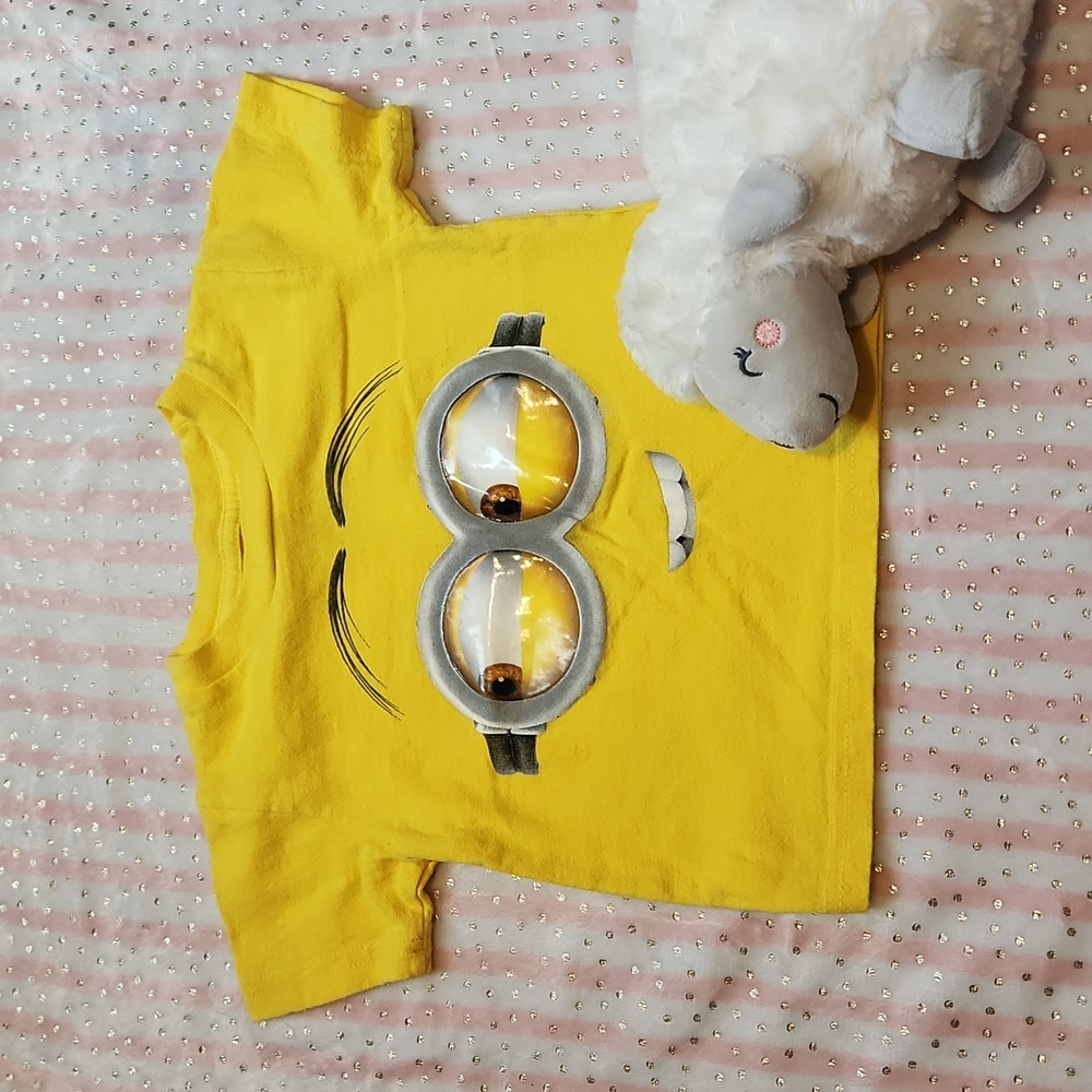 Minions 2T T Shirt